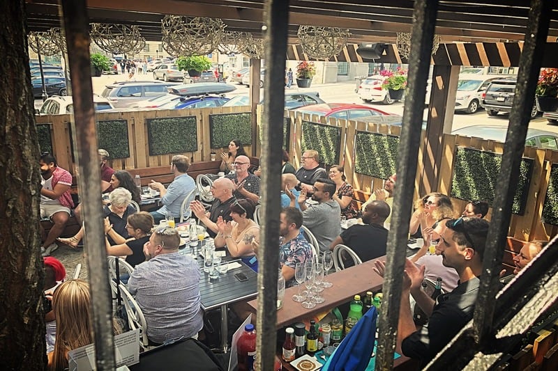 People are at the concert in Epik restaurant